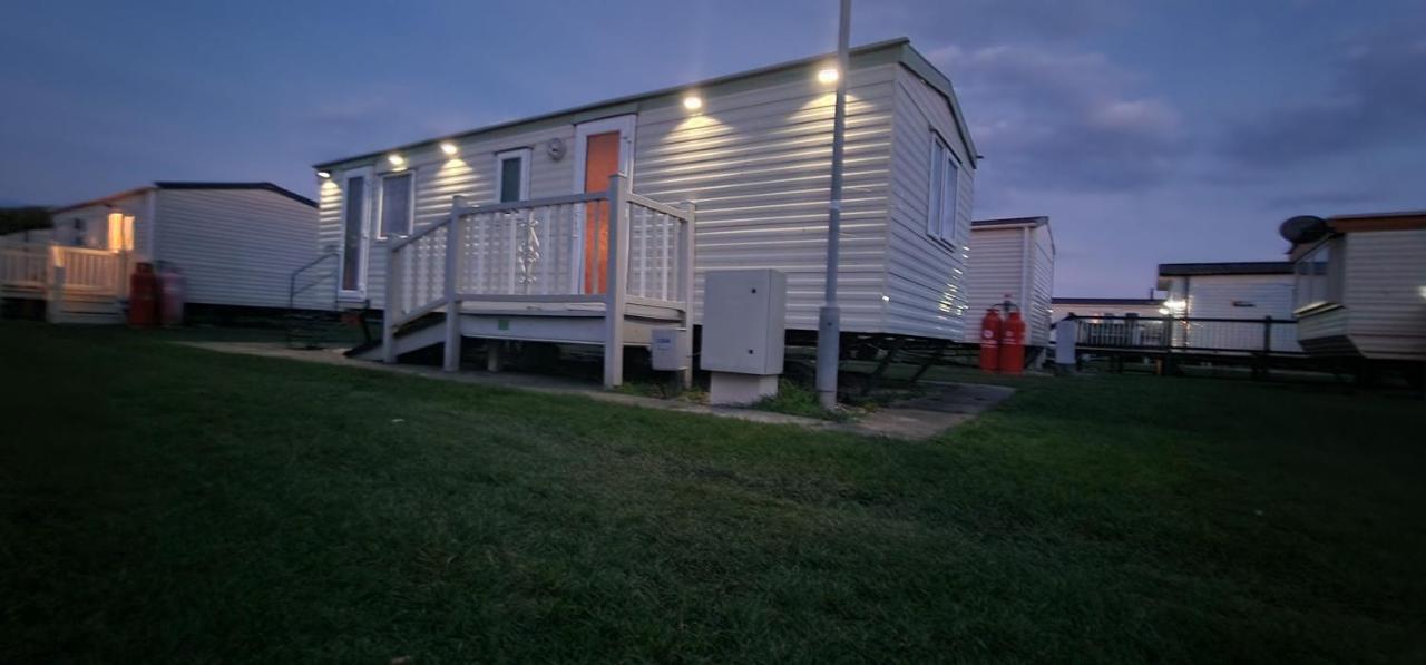 Staycation Coastfields Holiday Park Jg84 อินโกลด์เมลส์ ภายนอก รูปภาพ